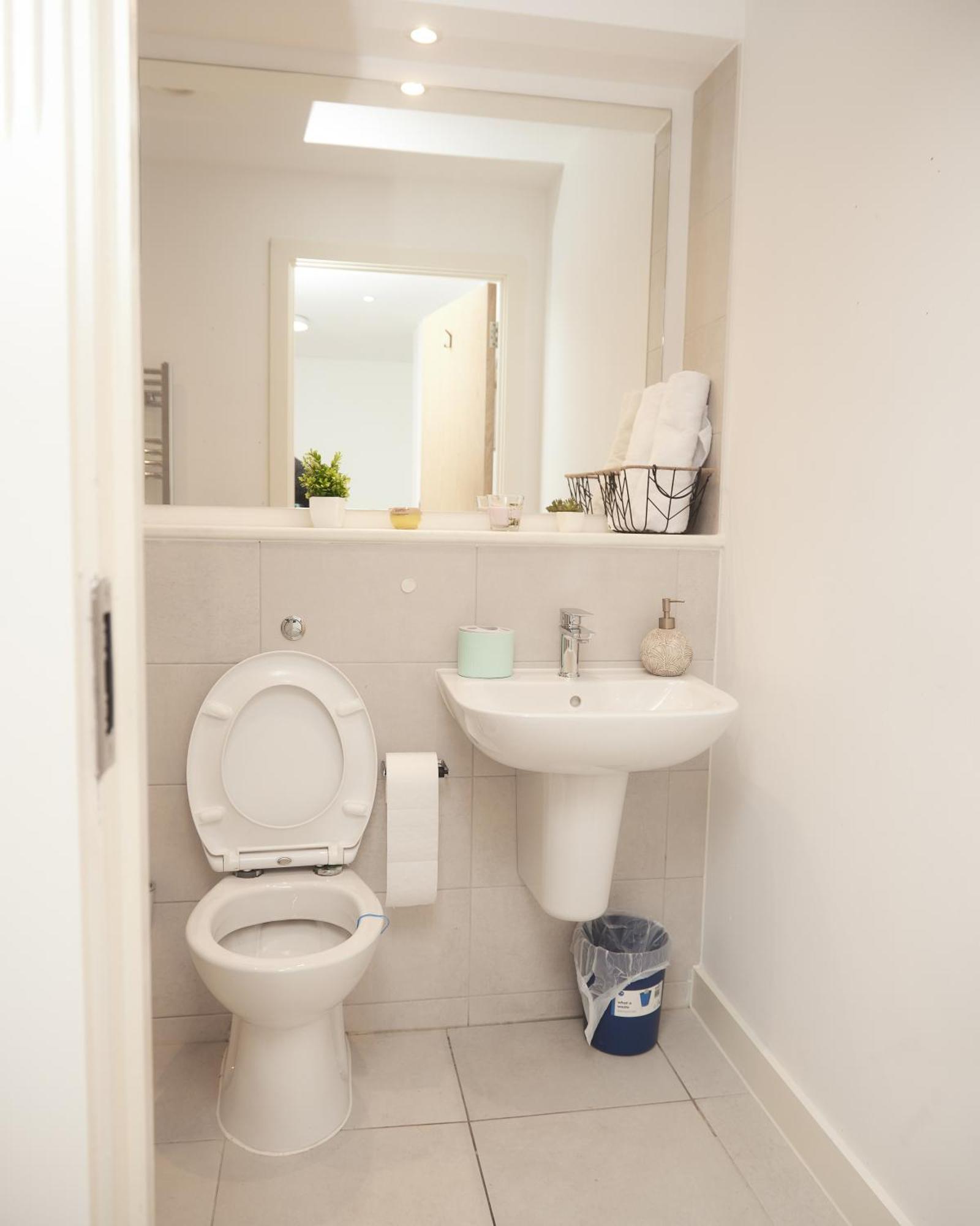 Obi'S House&Suites - Luxury 2Bed Duplex Apartment With Balcony Manchester Eksteriør billede